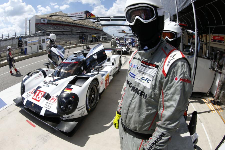  Porsche 919 Hybrid 2015 года  (фото 242 из 481)